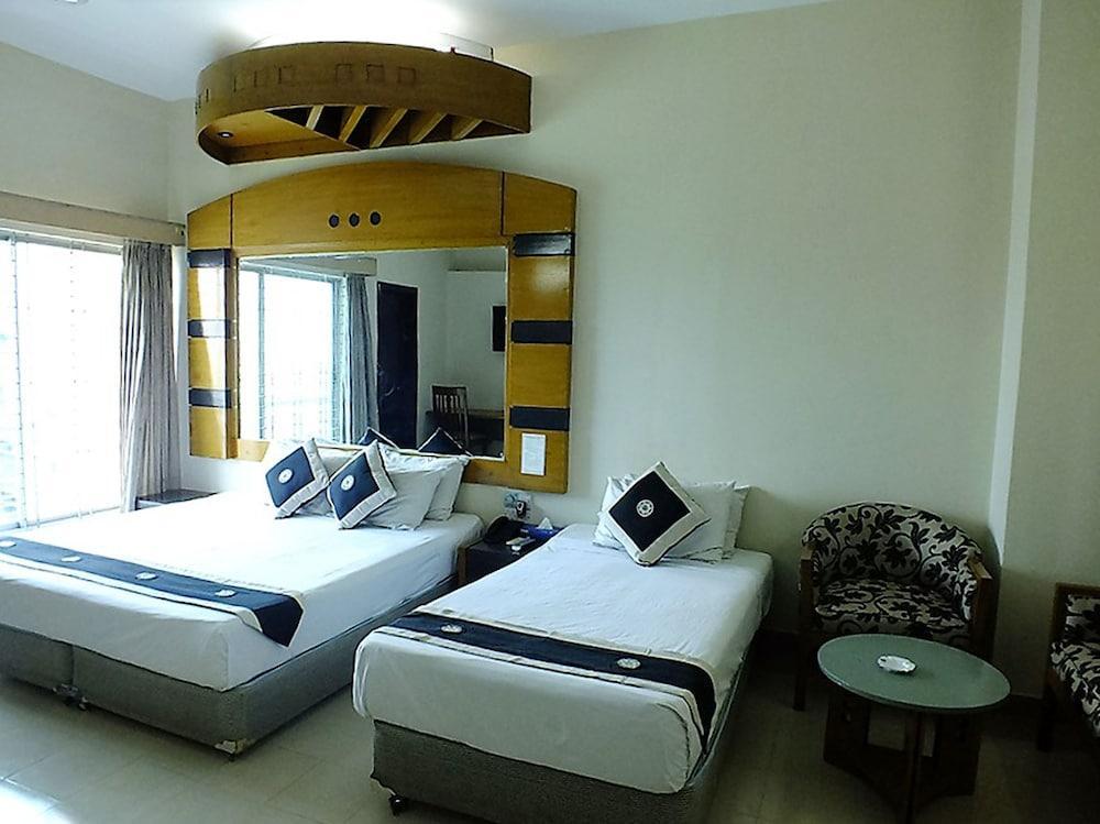 Uni Resort Cox's Bazar Exterior photo