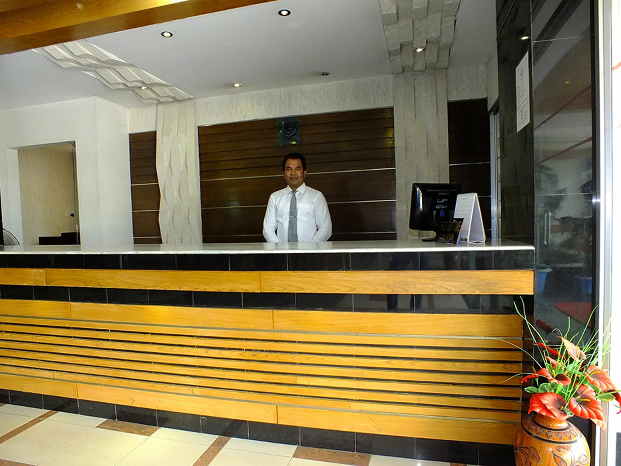 Uni Resort Cox's Bazar Exterior photo
